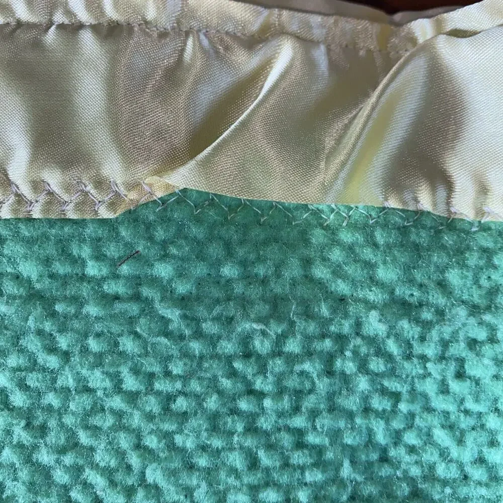 Vtg Lime Green Thermal Waffle Weave Blanket Full Queen 95x89 Yellow Satin Retro